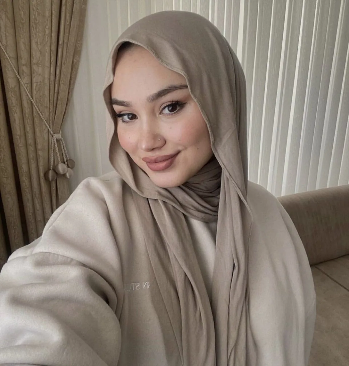 Gamze - Pendik Escort