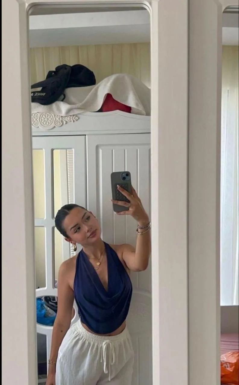 Gül - Maltepe Escort