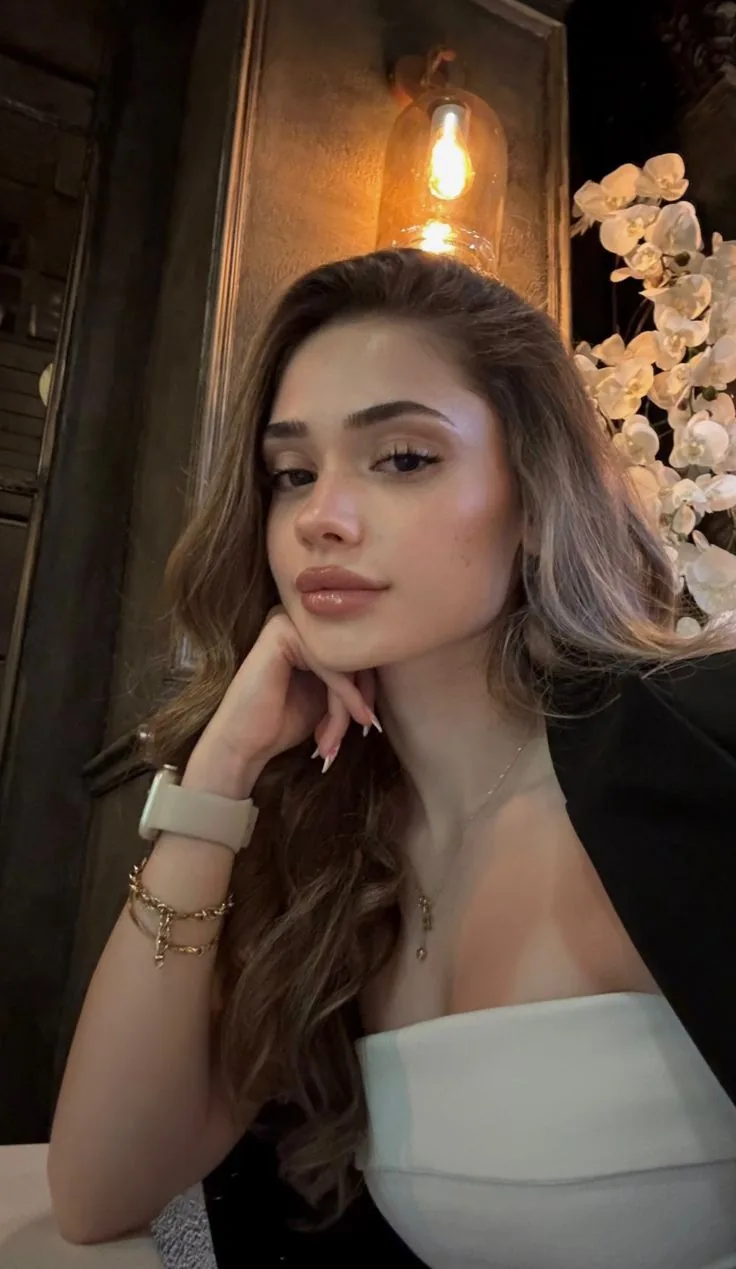 Selen - Kadıköy Escort